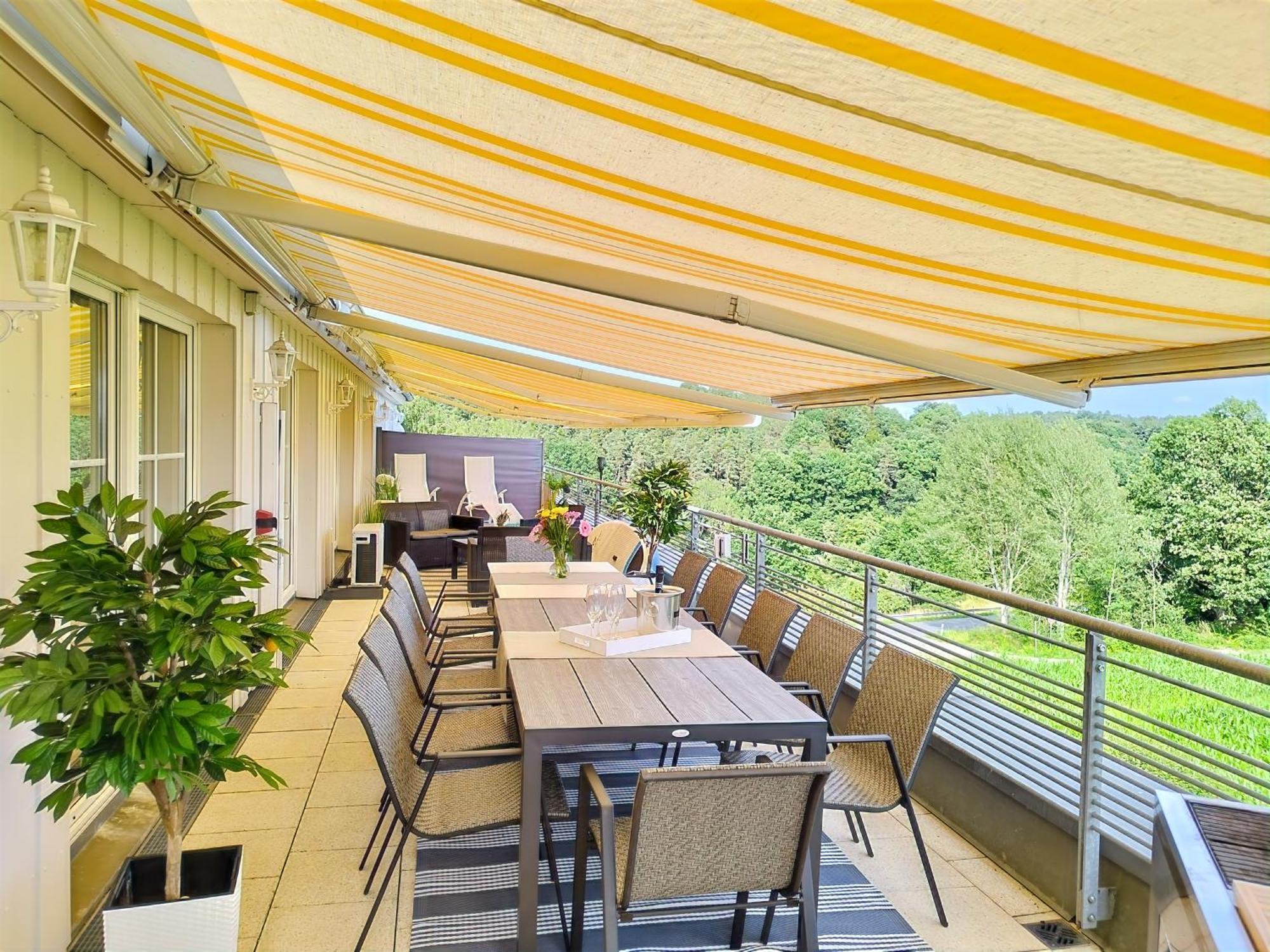 שפאלט Seeblickapartment Fuer Bis Zu 12, Nuernberg & Schwabach In 30-35 Minuten Zu Erreichen, Sauna, Arbeitsplatz, Dachterrasse & Grill מראה חיצוני תמונה