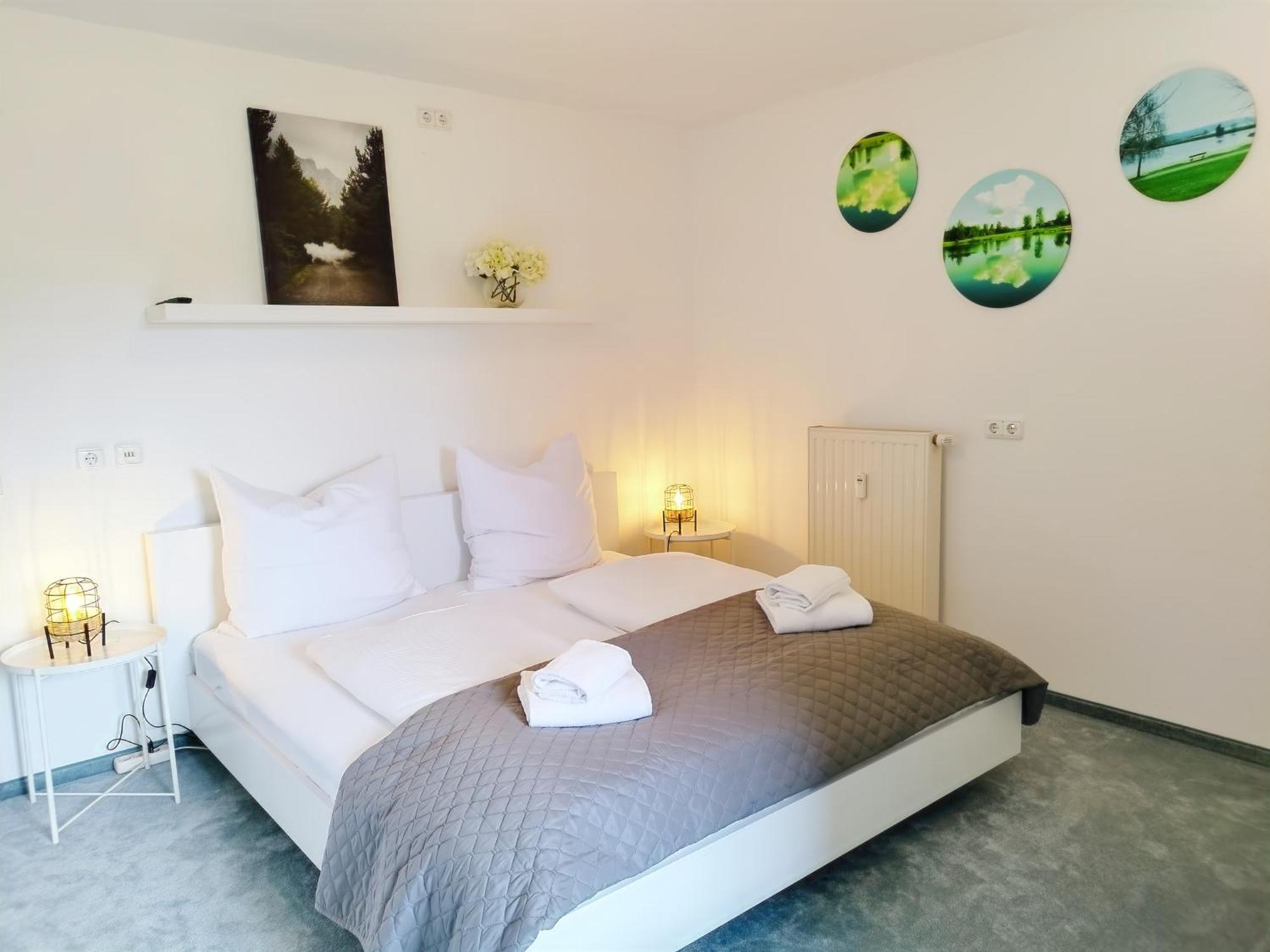 שפאלט Seeblickapartment Fuer Bis Zu 12, Nuernberg & Schwabach In 30-35 Minuten Zu Erreichen, Sauna, Arbeitsplatz, Dachterrasse & Grill מראה חיצוני תמונה
