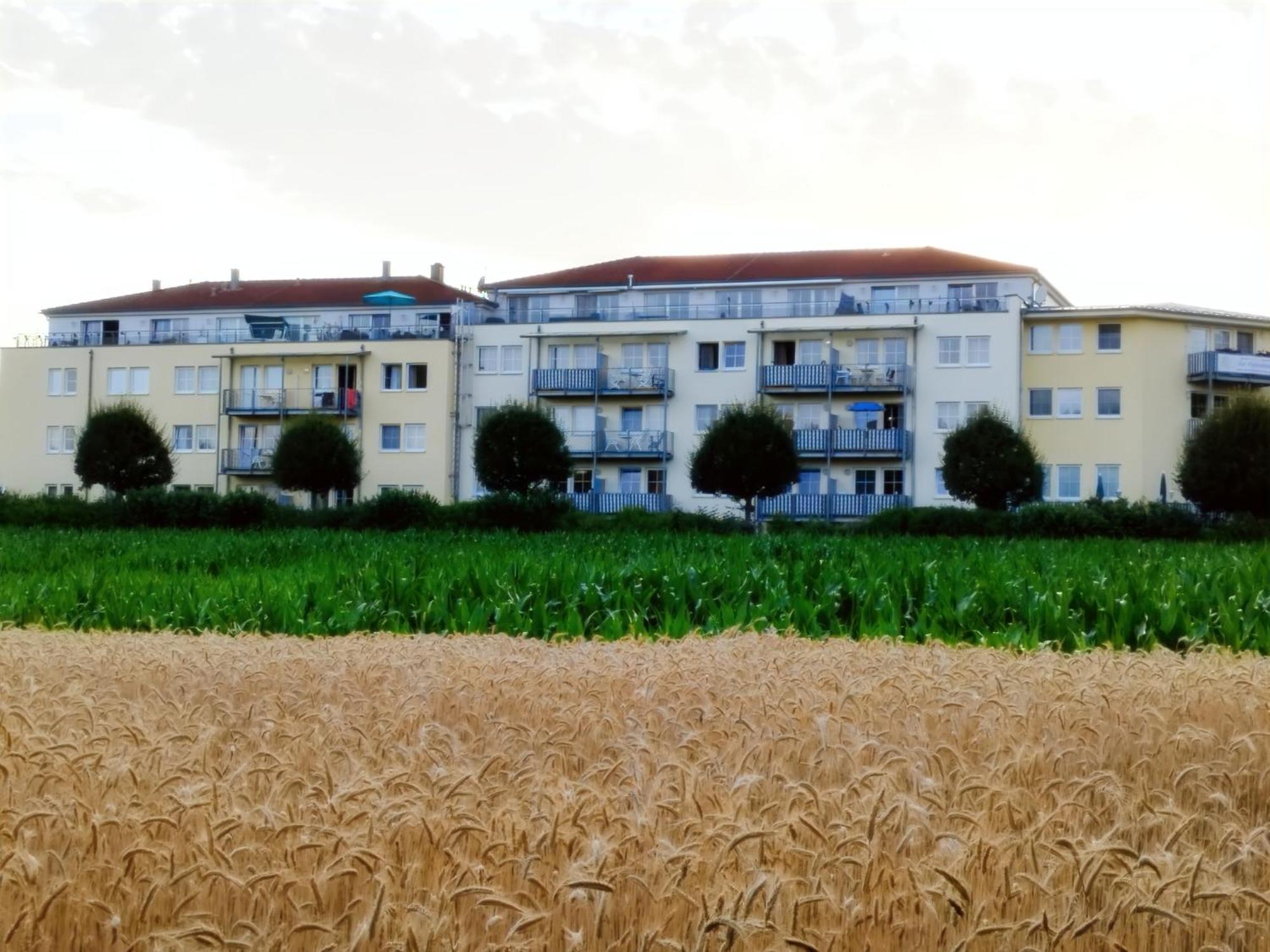 שפאלט Seeblickapartment Fuer Bis Zu 12, Nuernberg & Schwabach In 30-35 Minuten Zu Erreichen, Sauna, Arbeitsplatz, Dachterrasse & Grill מראה חיצוני תמונה