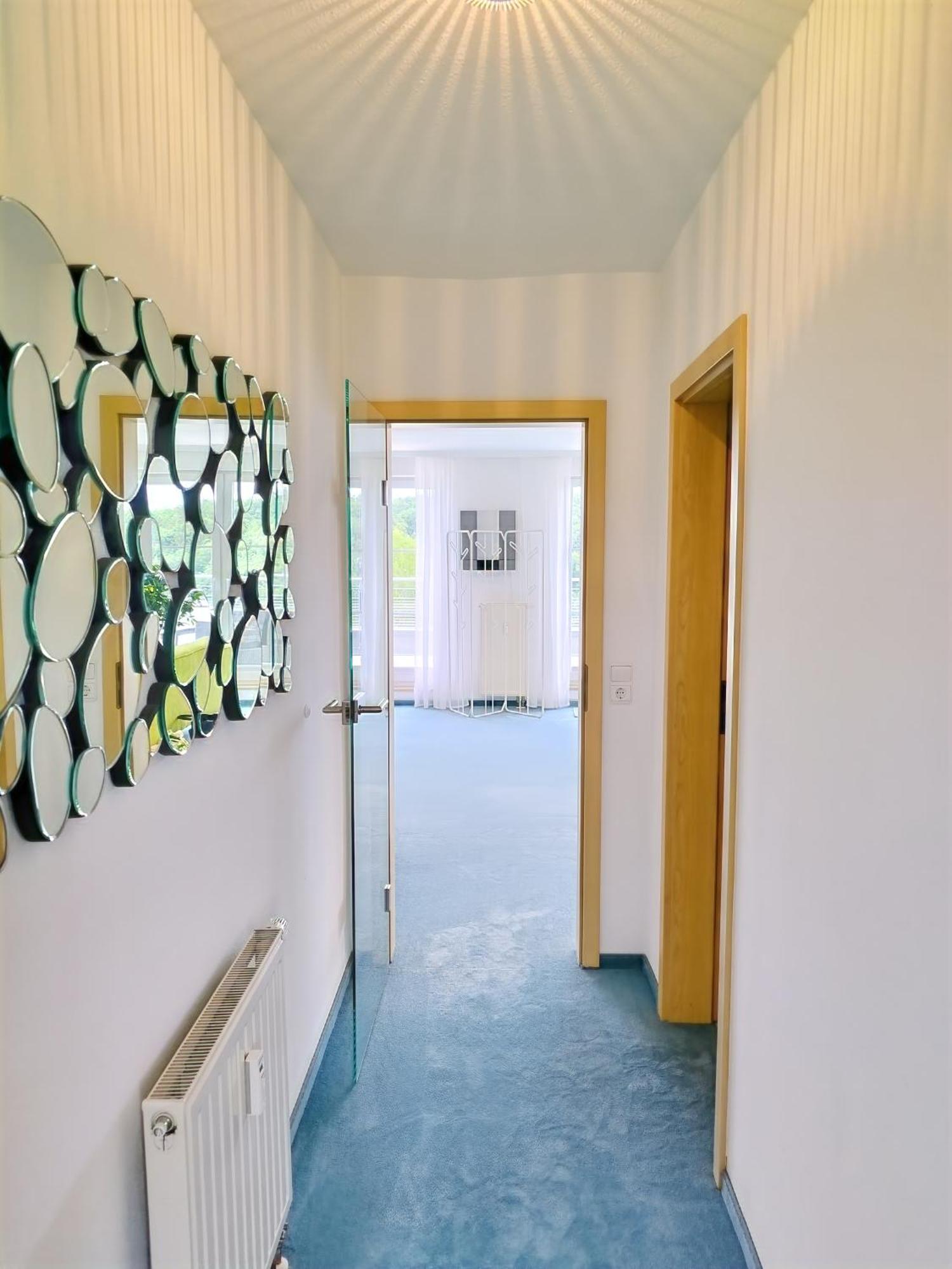 שפאלט Seeblickapartment Fuer Bis Zu 12, Nuernberg & Schwabach In 30-35 Minuten Zu Erreichen, Sauna, Arbeitsplatz, Dachterrasse & Grill מראה חיצוני תמונה
