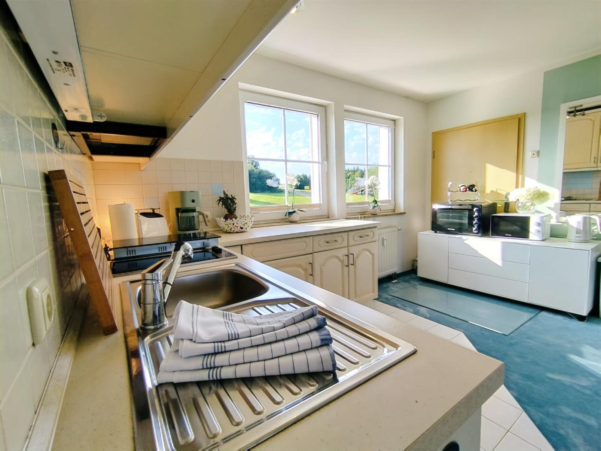 שפאלט Seeblickapartment Fuer Bis Zu 12, Nuernberg & Schwabach In 30-35 Minuten Zu Erreichen, Sauna, Arbeitsplatz, Dachterrasse & Grill מראה חיצוני תמונה