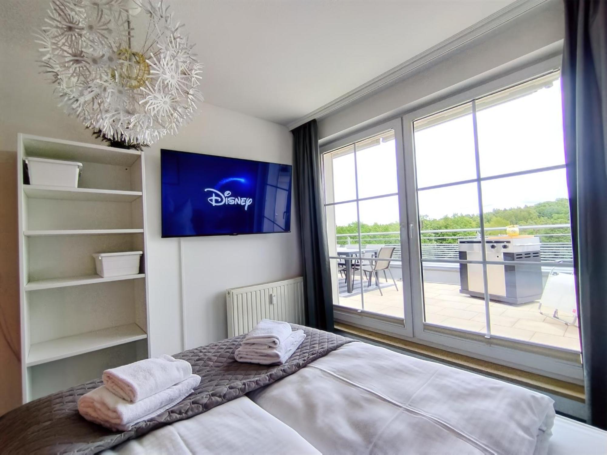 שפאלט Seeblickapartment Fuer Bis Zu 12, Nuernberg & Schwabach In 30-35 Minuten Zu Erreichen, Sauna, Arbeitsplatz, Dachterrasse & Grill מראה חיצוני תמונה